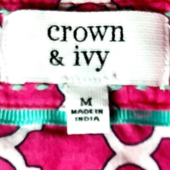 Crown & Ivy Tailored Quatrefoil Button Down in Pink/White/Black Women’s M - Picture 5 of 6